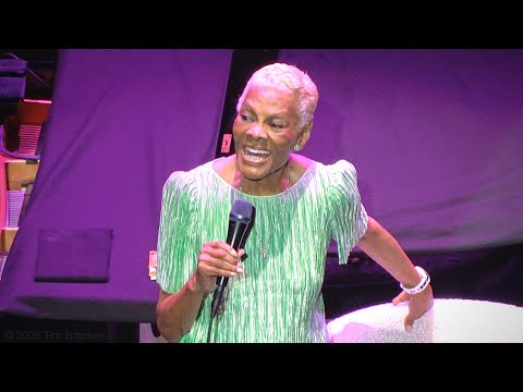 Dionne Warwick and her son sing "I Say A Little Prayer" (live), May 31, 2025 (4K)