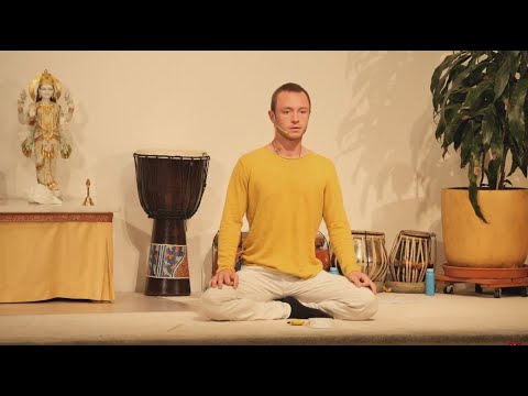 Fortgeschrittenes Pranayama mit Tilman - Yoga Vidya Ashram Bad Meinberg - Live 6:00 - 17.08.2021