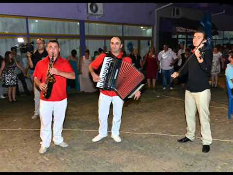 MIKLJA MARTINOVIC - DA TRI ORI JERA SA MOR - UZIVO