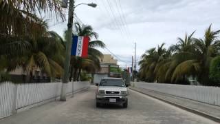 preview picture of video 'Time lapse San Pedro, Belize golf cart ride'