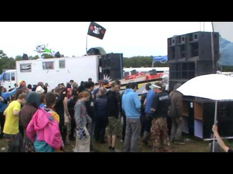 Free Party Pirate de l'espace le 19/05/2012 *