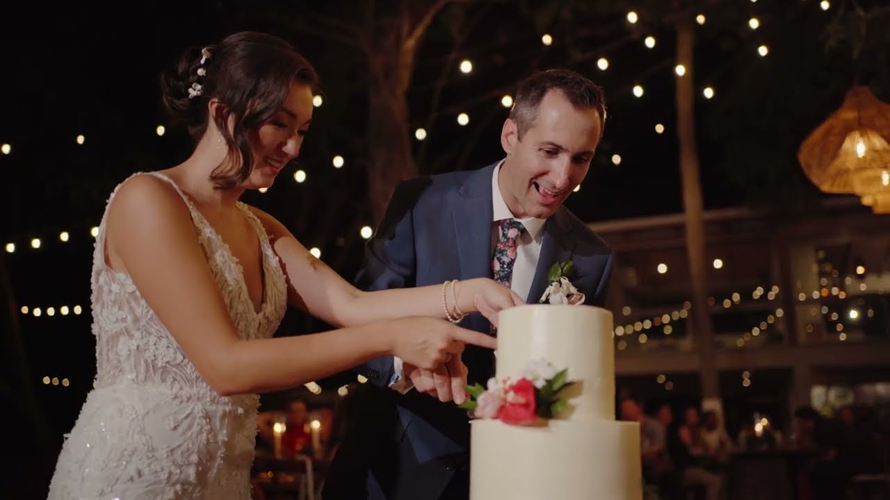 Intimate Exotic Wedding in Tamarindo • Mil Besos