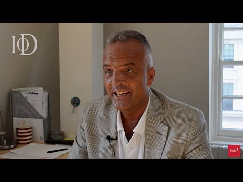 Graeme Leach Keynote Speaker Showreel