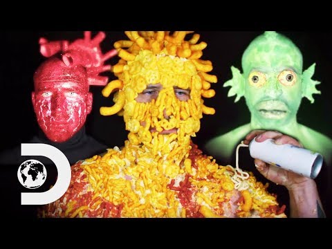 這個人是真正的偽裝大師｜雷普利的信不信由你。 (This Man Is A True Master Of Disguise | Ripley's Believe It Or Not)