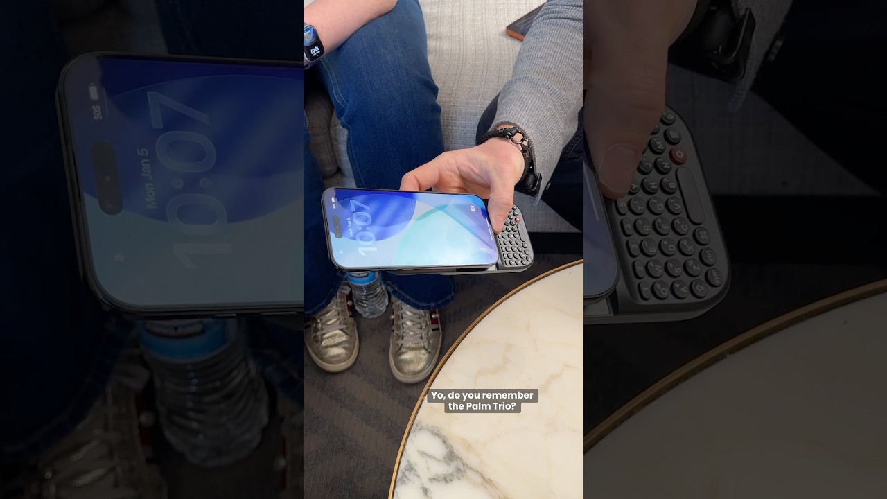 Hands-On With The $79 Clicks Power Keyboard: Turn Your Smartphone Into a BlackBerry