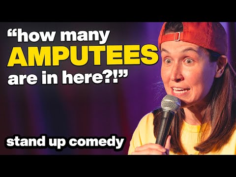 Roasting a Room Full of Amputees | Ashley Gavin | FULL CLIP