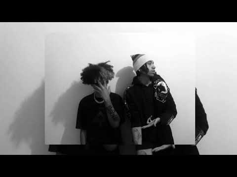 Double K x Realmxnor - Suíte Azul