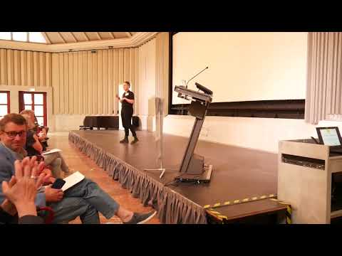 Eröffnungsimpuls zum Thema Armut von Ella Elia Anschein