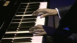 Gino Paoli -Gino Paoli - Che cosa c'è -  Concerto Live Un incontro in Jazz - Luglio 2011 - parte 13