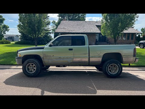 Cheap eBay lift, leveling kit for 2nd generation Dodge Ram 1500. (Part 1)