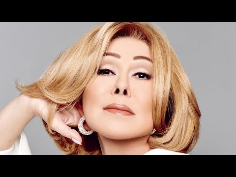 Любовь Успенская:"По полюшку".