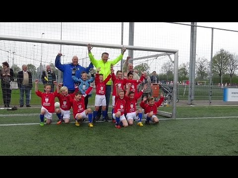 RKVV Roosendaal F6 Kampioen (25-4-2015)