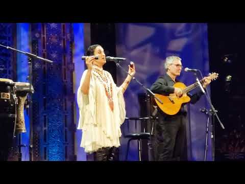 ACHINOAM NINI (Noa) "Michaela" @ B'nai Jeshurun (NYC, 3/6/2022)