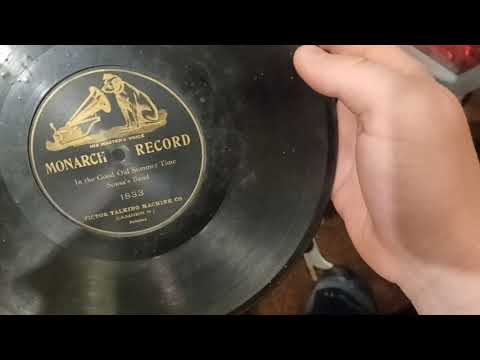 Unboxing a rare Victor label and other 78RPM records