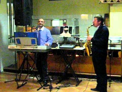 lautari milano  ion pescai si viorel de la suceava tel.3281645914