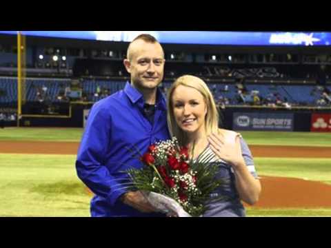 Woman gets engaged to man who saved her life 3 years ago