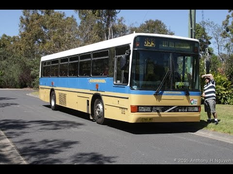 CDC Blue Mountains Transit [Valley Heights] Volvo B10B / Custom Coaches 200, 3746 MO