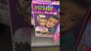 Download lagu Michelle Tanner doll at the thrift store #fullhouse mp3 Download lagu Michelle Tanner doll at the thrift store #fullhouse mp3