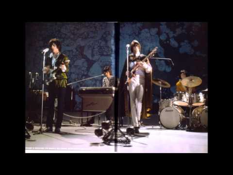 Pink Floyd LIVE With Syd Barrett ~ Sweden 1967 ~ Interstellar Overdrive