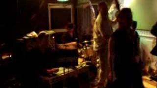 Saturn Girl and the Toneheroes, Love me to pieces (Janis Martin)