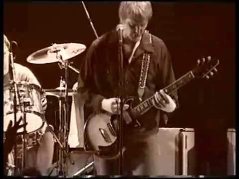 Queens of the Stone Age Leg of Lamb live