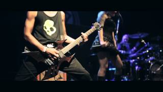 Moonlight Asylum - Death is coming (soporte de HIM - 4/4/14) 1080p