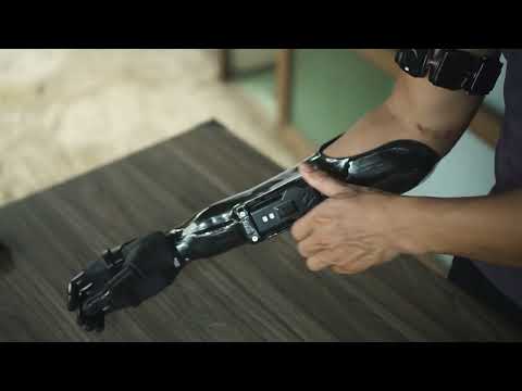 How to use Vulcan Myoelectric Hand | Fitting