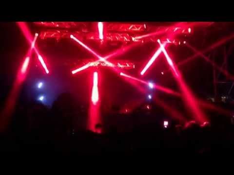 Tale Of Us playing Alex Niggemann - Divergent @ Social Music City Milan 1/5/15