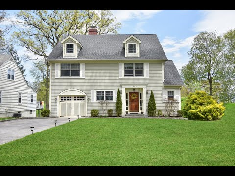 1246 Pelhamdale, Pelham, NY 10803 **Drone Teaser**