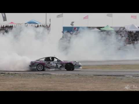Miro Ovcharik Leading Alec Hohnadell - Formula Drift Canada World 2015