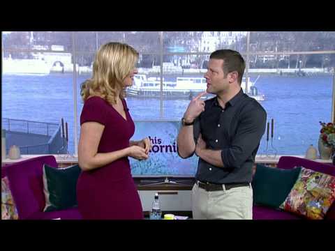 Holly welcomes Dermot O'leary as guest host - 13th Jan 2014