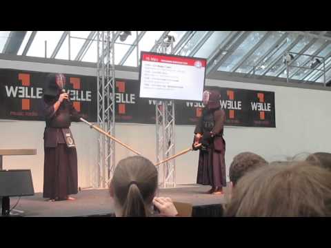 Comic Con Austria 2016 - ZENDO Linz: Samurai Schwertkampf Vorführung