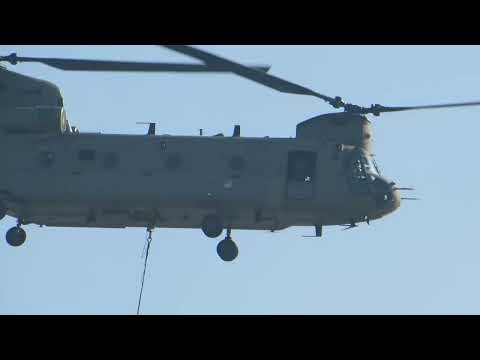 Oefeningen met een Chinook helikopter bij de Eem 4-maart-2025