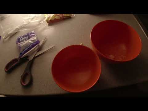 MongoTV_10930 - DRIKKER STORT GLAS KOLD COLA LIGHT SENT TORSDAG AFTEN