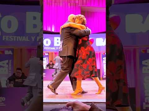 María Susana Eguaburo y Alberto Re.Clasificatorias del mundial de Tango Pista  23ago26