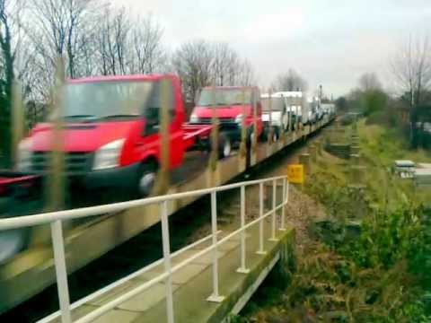 66030 on 6X48 cars, through Harringay Green Lanes 08/12/10