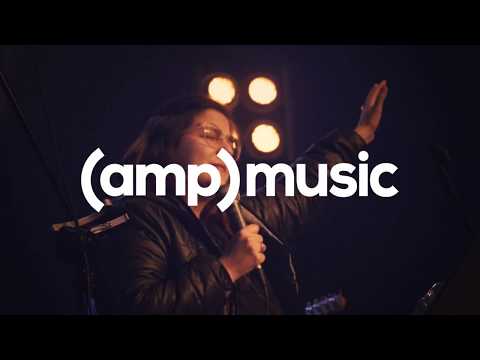 Completo Amor - AMP Music