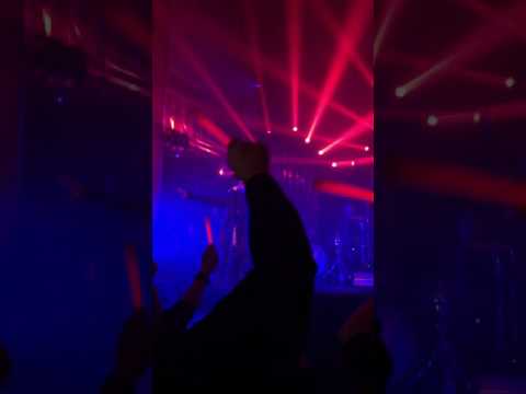 The Dark Tenor #klassikistgeilinköln 10.02.17 #kulturkirche River flows on the edge