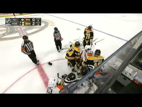 Flyers vs Bruins Scrum