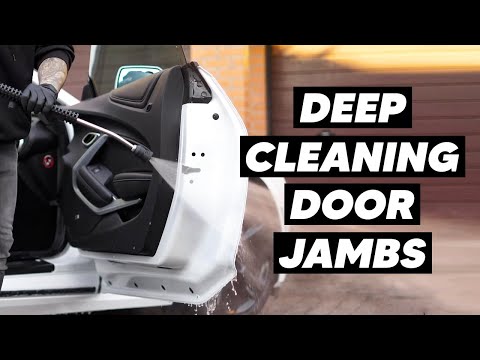 Deep Cleaning Door Jambs - Auto Detailing