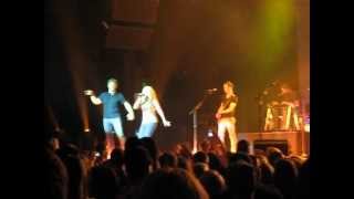 Billy Currington & Jacqueline Rose performing 