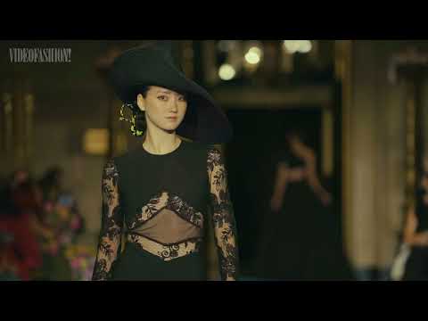 CHRISTIAN SIRIANO | Spring 2022 | New York Fashion Week