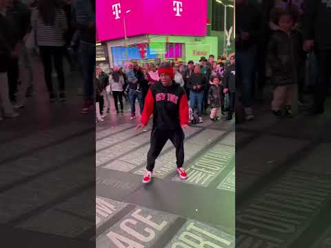 Time Square was mesmerized🙌 #shorts