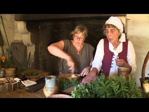Leben wie im Mittelalter auf einer Burg in Frankreich