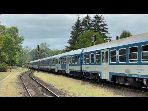 MÁV M62 ‘Szergej’ 628-334 pilots M41 418-320 on IC 19703 from Badacsonytordemic-Szigliget