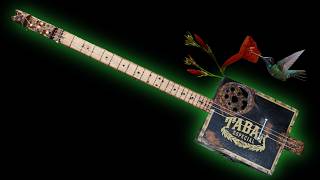 Cigar Box Guitars Off-Grid 🌱: Playing Cat Tabak & Harvesting Maypop Leaves