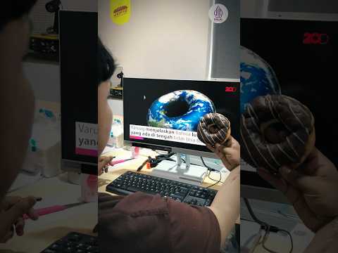 Bumi berbentuk donat??!!🤔❤️ #cake #jofiebakery #birthdaycake