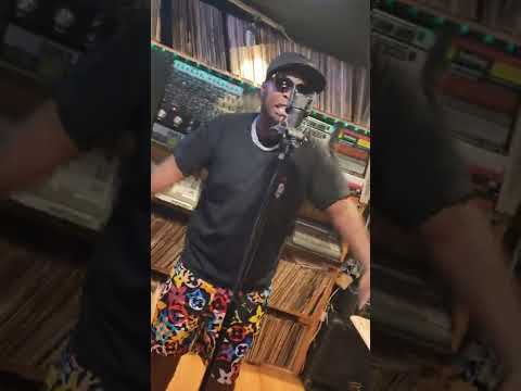 Eness Freestyle on the Punchline Academy and this is what happened #bars #punchline