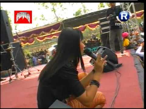 MONATA live lowayu hamil duluan