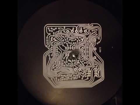 E.A.R . 2   MF Machinist - Labyrinth